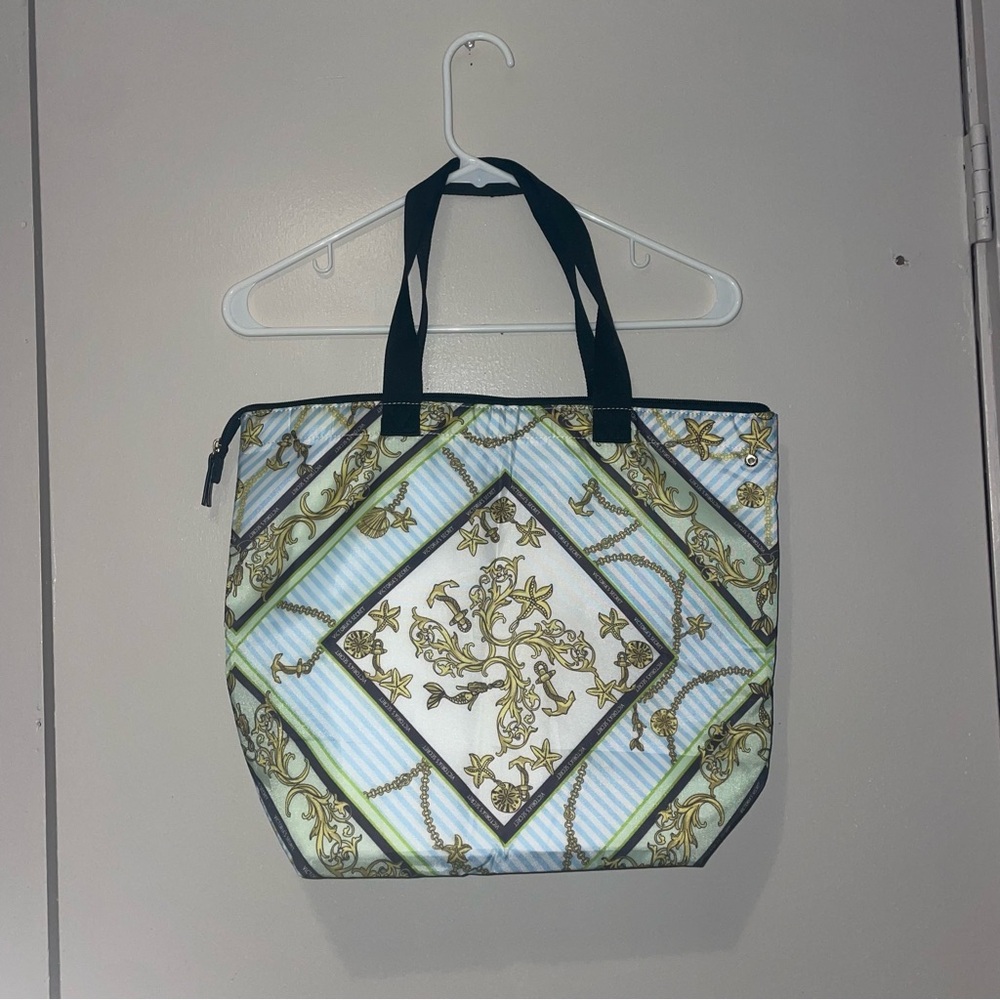 Insulated cooler tote bag